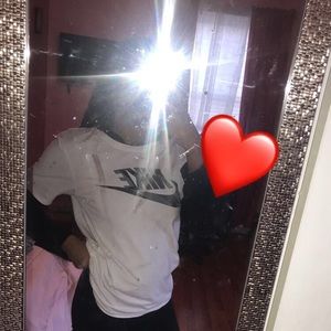 Meet your Posher, Brianne